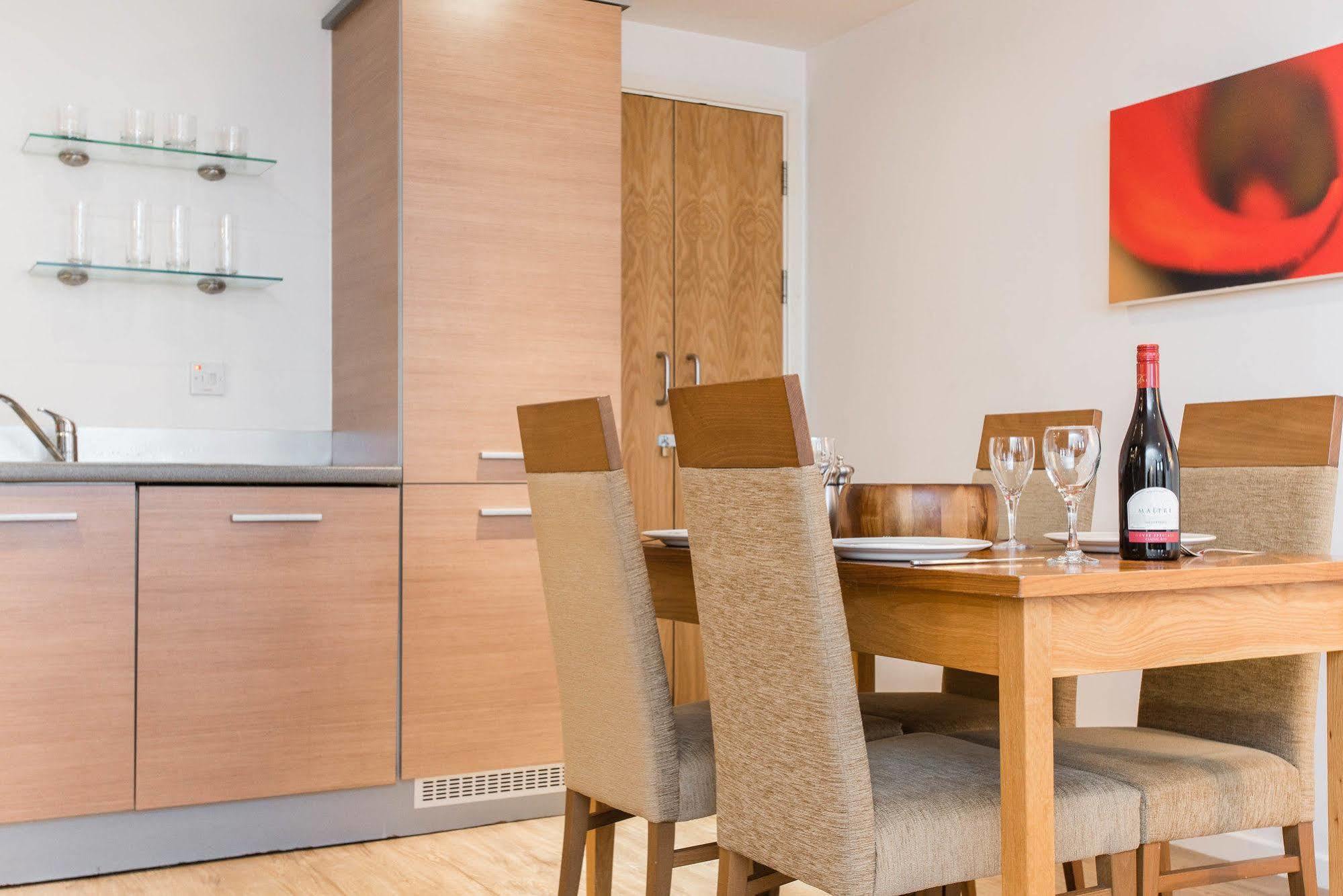 Premier Suites Newcastle Extérieur photo